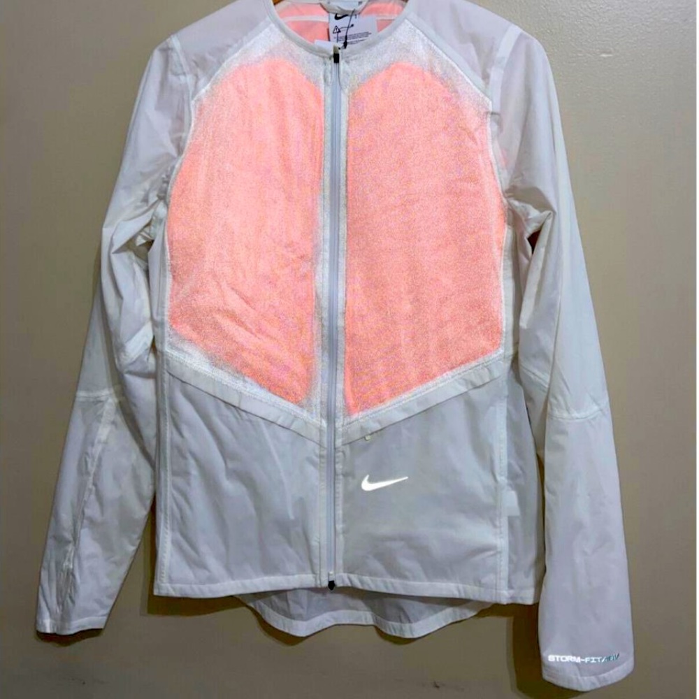 Nike Storm-FIT ADV Run Division Women's Running Jacket